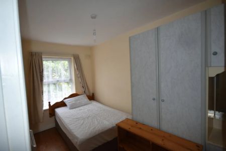 Hillcrest, James Connolly Street, Ballina, Co Mayo, F26 W9D0 - Photo 3