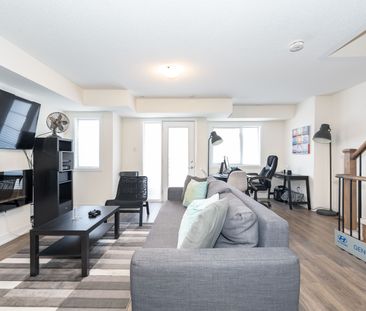 For Lease - 26 Pallock Hill Way, Whitby, Ontario - Photo 3
