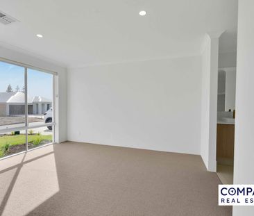 Gorgeous Family Home at 13 Matilda Rise, Wannanup - Photo 1