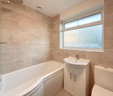 3 bedroom house to rent - Photo 3