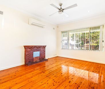 Charming Two Bedroom + Study Home with Flexible Living Options and ... - Photo 5