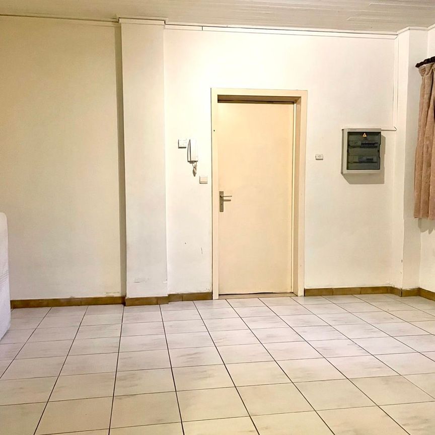 Te huur: studio te Aalst! - Photo 1