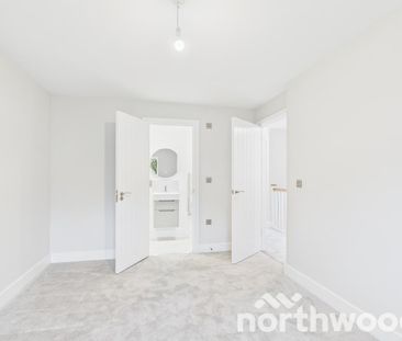 3 bedroom semi-detached house to rent - Photo 6