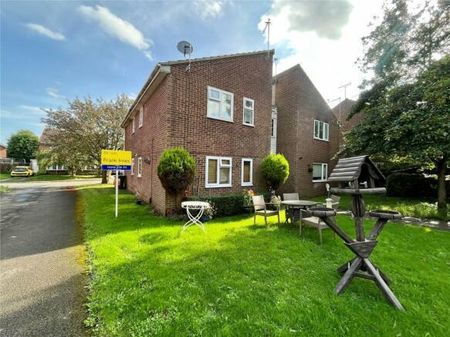 Langdale Grove, Nottingham, NG13 - Photo 5