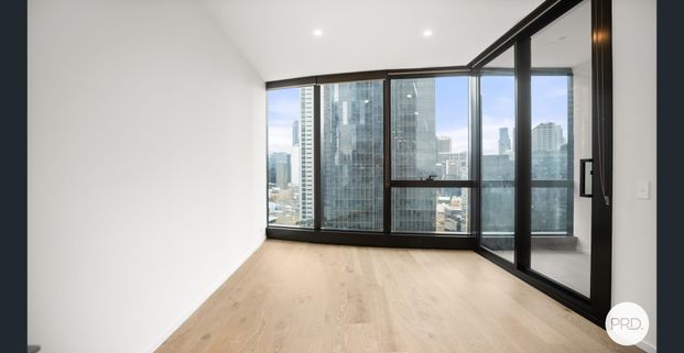 North facing one Bedroom Apartment in Iconic Building! - Photo 1