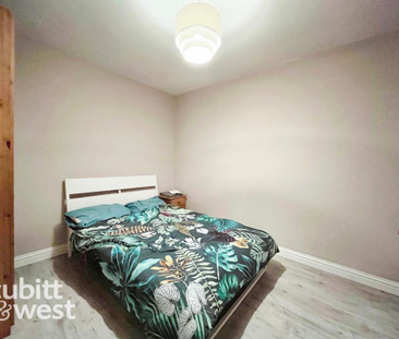 4 bedroom terraced house to rent - Photo 2