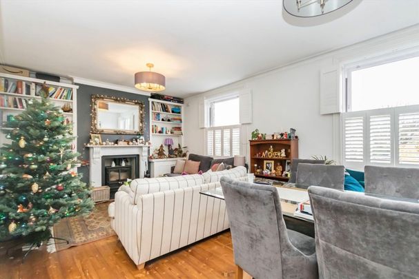 Ellerton Road - Photo 1