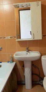 Garsoniera de inchiriat in zona piata romana - Fotografie 4