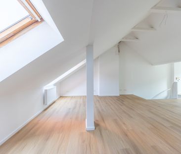 Bremen - Neustadt | Sanierte Dachgeschosswohnung in urbaner Lage im... - Photo 1