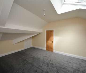 3 bed Apartment - Penthouse for Rent - Photo 6