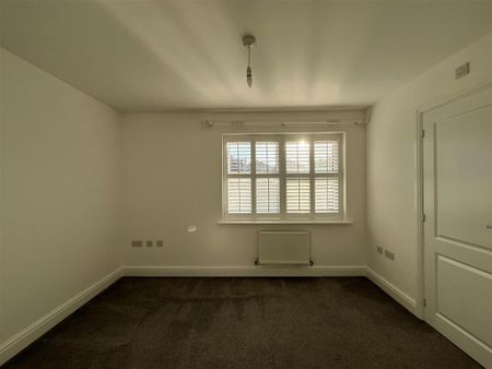 2 bedroom semi-detached house to rent - Photo 4