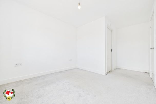 Rudge Close, Hardwicke, Gloucester - Photo 1