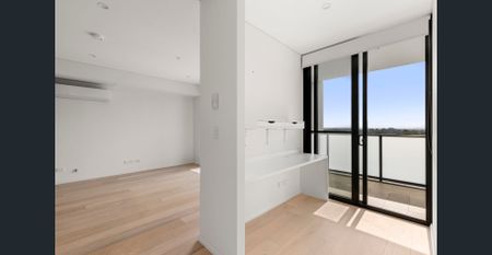 Luxury Living with Stunning Views - Photo 5