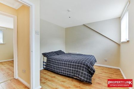 2 Barnewall Place, Derry/Londonderry, Waterside, BT47 2BJ - Photo 2