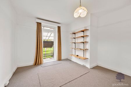 Benhilton Gardens, Sutton, SM1 - Photo 2