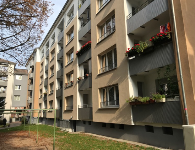 Zentrale Familienwohnung sucht Nachmieter - Foto 1