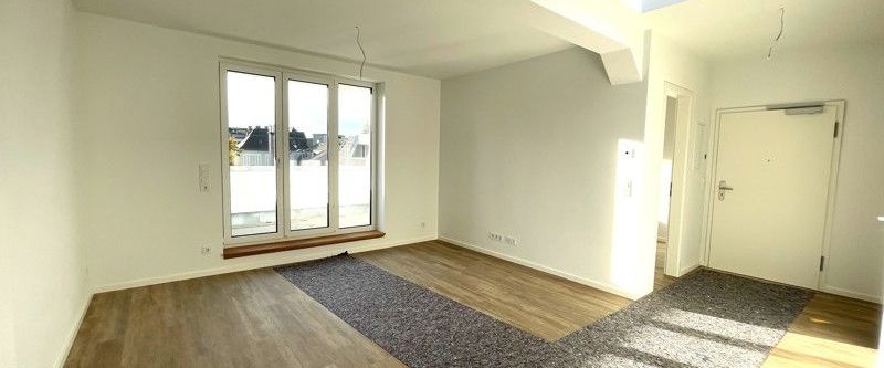 Schöner Wohnen: gemütliches Nest unter dem Dach im Kranoldkiez - Photo 1