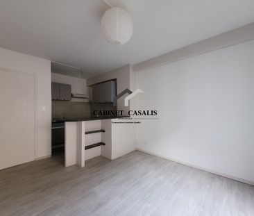 Appartement à louer, 2 pièces - Pau 64000 - Photo 1