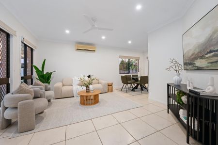 Renovated Four Bedroom Home - Photo 2