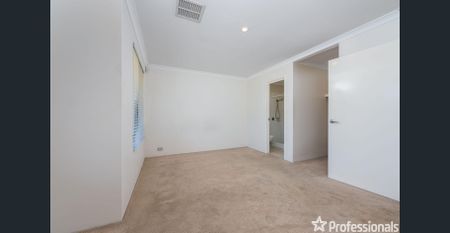 Lovely Family Home - Photo 4