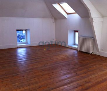 Location Appartement 2 pièces 49m² LA ROCHE SUR YON 85000 - Photo 2