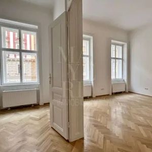 Altbauwohnung beim Parlament - ERSTBEZUG - Photo 2