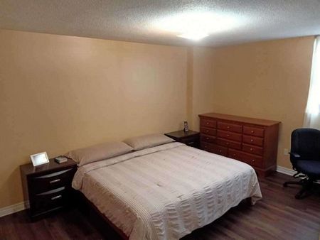 For Lease - 311 177 Linus Road, Toronto, Ontario - Photo 5