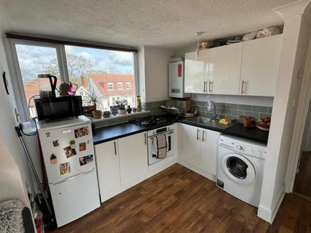 1 bedroom flat to rent - Photo 3