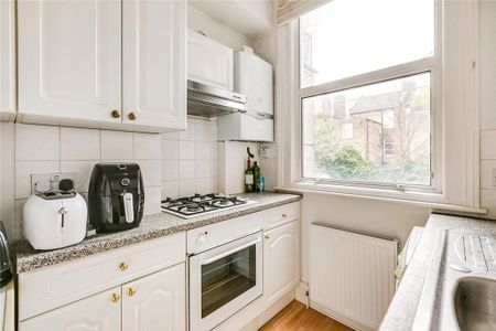 1 bedroom flat to rent - Photo 3