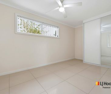 Bright & Modern 2-Bedroom Granny Flat - Photo 2