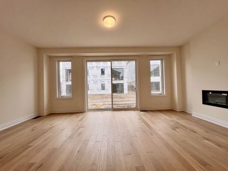 For Lease - 99 BEARBERRY Road, Springwater, Ontario - Photo 3