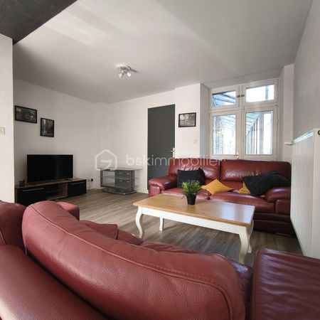 Maison de 192 m² à Fougeres - Photo 2