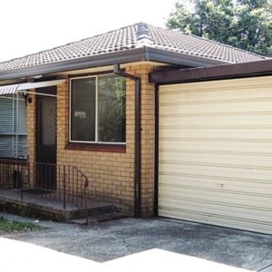 Two-Bedroom Villa in Hurstville - Photo 3