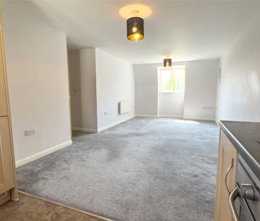 2 bedroom apartment to rent - Photo 2