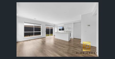 Family home for rent - Photo 2