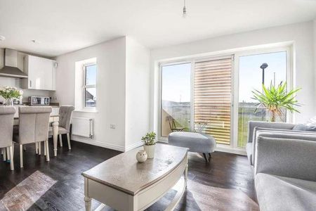 Berryfields, Aylesbury, HP18 - Photo 2