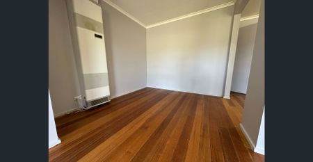 Surrounded by amenities - Photo 3