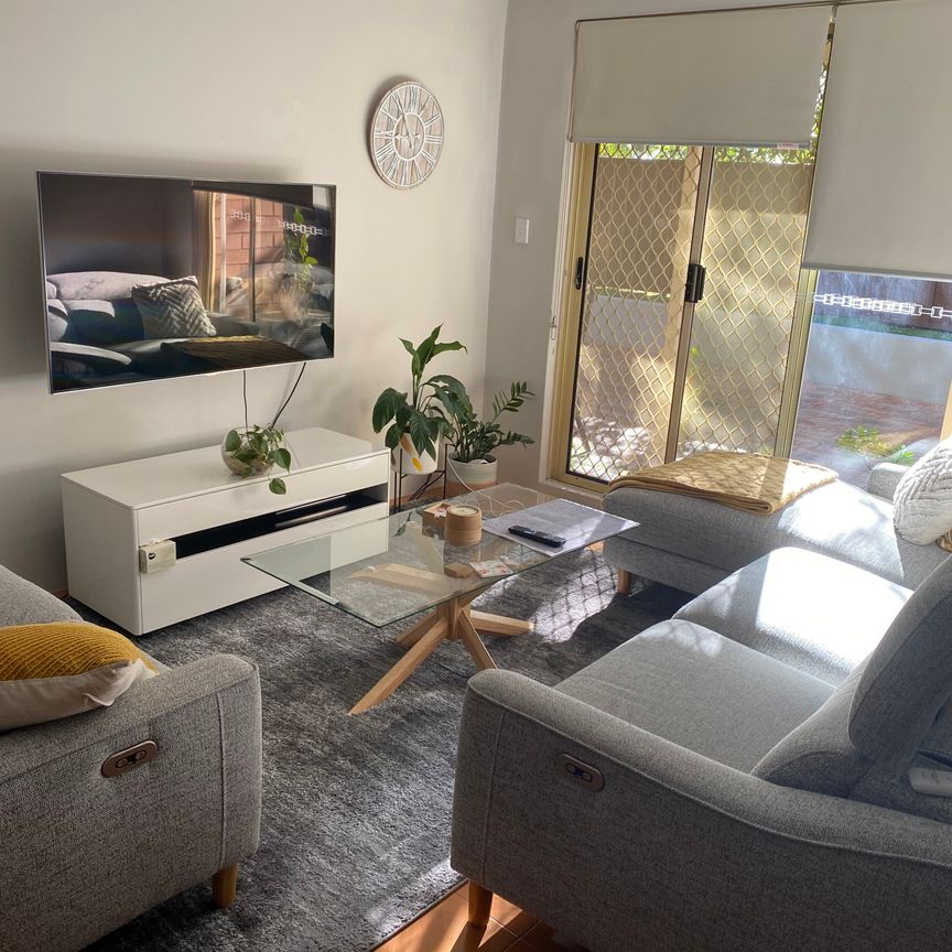 Sylvania Waters - Photo 1