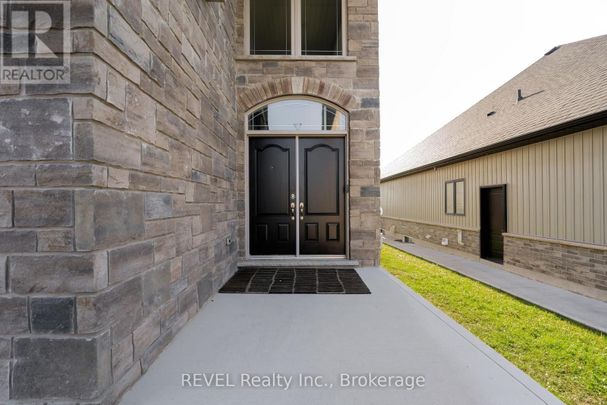 For Lease - 202 Viger Drive Unit# Upper, Welland, Ontario - Photo 1