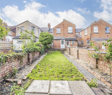 3 bedroom terraced house to rent - Photo 4