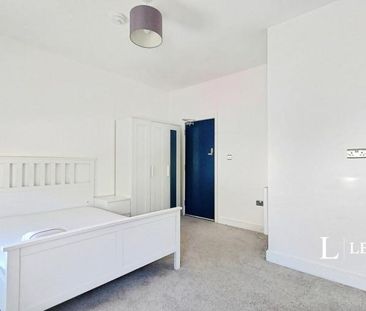 1 bedroom terraced to rent Queens Road, Southend-on-Sea, Essex, SS1 - Photo 2