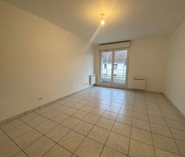 Location Appartement 2 pièces 42m² - Photo 2