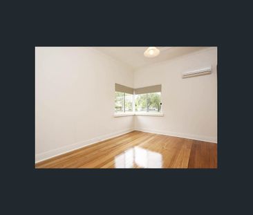 Central Oakleigh - Beautiful 2 Bedroom Home! - Photo 5