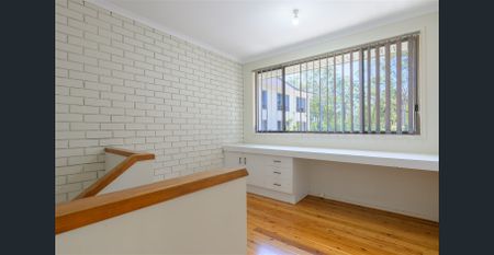 Unfurnished Townhouse Close to River - Photo 3