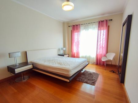 Furnished 3 bedroom flat in the south of Parque das Nações - Photo 5