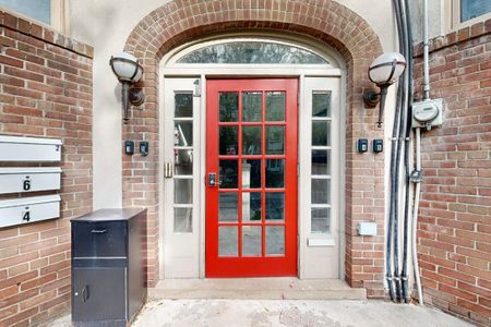 For Lease - 9 Humewood Court Unit# Building 1 Unit 5, Toronto, Ontario - Photo 4