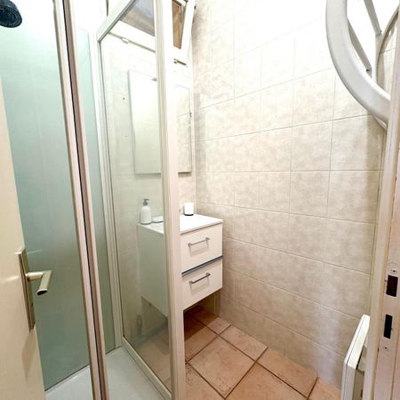 Location Appartement 1 pièce 30m² BORDEAUX 33000 - Photo 4