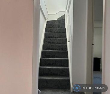 2 bedroom maisonette to rent - Photo 5