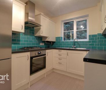 2 bedroom flat to rent - Photo 4