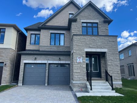 For Lease - 221 LESLIE RICHARD Street, Markham, Ontario - Photo 4